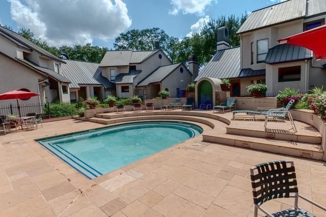 4144 Greystone Way 702, Sugar Land, TX 77479