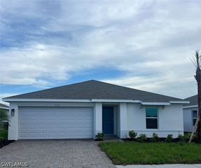 532 Ilaria CT, Lehigh Acres, FL 33936