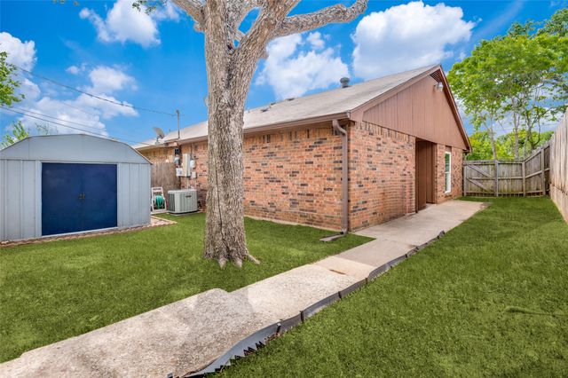 232 S Pipeline Road W 234, Euless, TX 76040