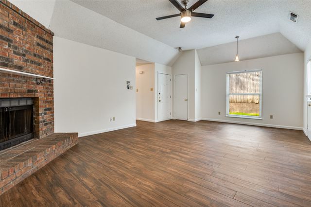 232 S Pipeline Road W 234, Euless, TX 76040