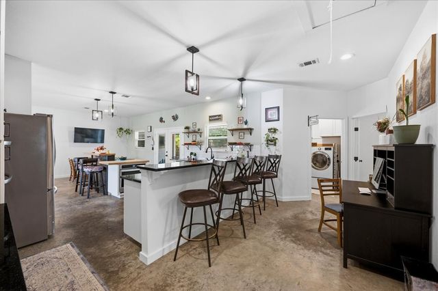 428 Gail Drive, Kennedale, TX 76060
