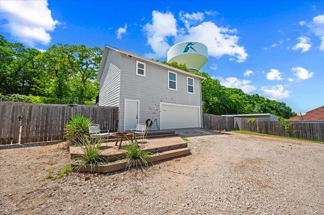 428 Gail Drive, Kennedale, TX 76060