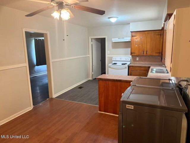 4420 Woodland Avenue, Jackson, MS 39206