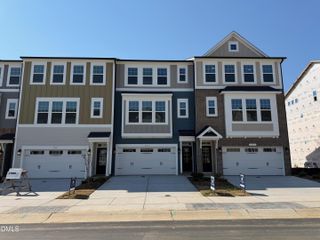 10033 Secluded Garden Drive 160, Apex, NC 27523