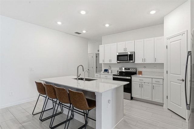 3643 FOREST PATH DRIVE, Plant City, FL 33565