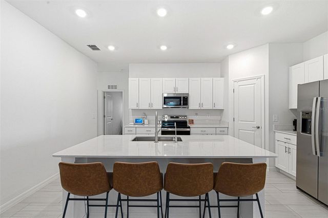 3643 FOREST PATH DRIVE, Plant City, FL 33565