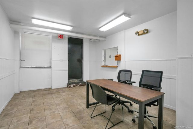 2400 Davidson Avenue Ground FL Office, Bronx, NY 10468