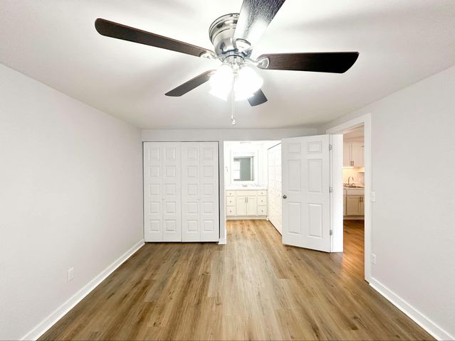 2421 Madison St Apt 37, Clarksville, TN 37043