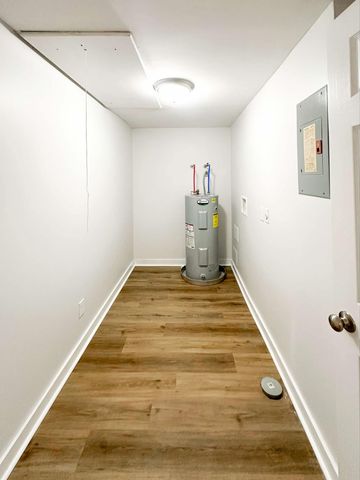 2421 Madison St Apt 37, Clarksville, TN 37043