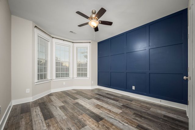 105 Rochester Dr, Shelbyville, TN 37160