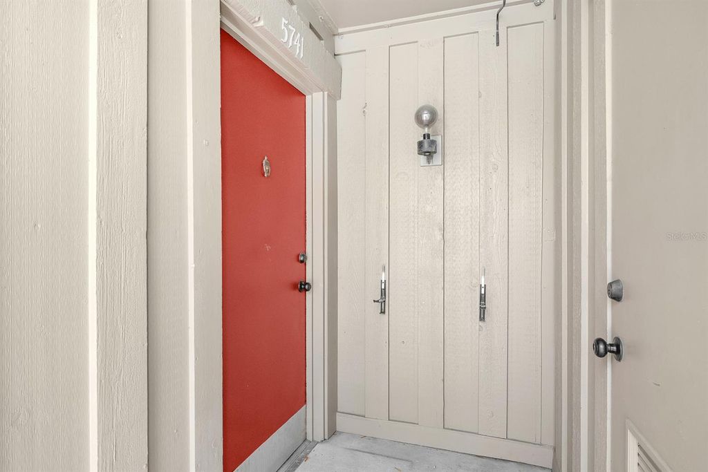 Image 4 of property listing at 5741 PEREGRINE AVENUE 28A, Orlando, FL 32819