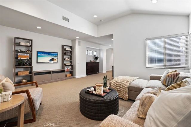212 5th Street, Seal Beach, CA 90740