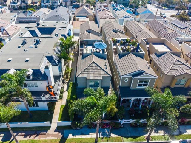 212 5th Street, Seal Beach, CA 90740