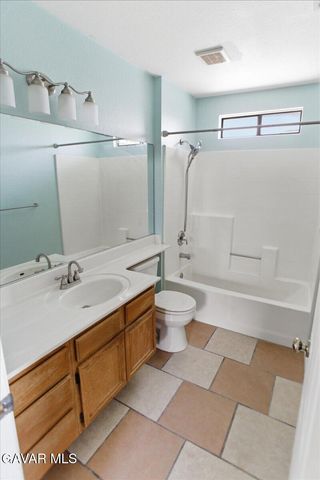 2313 Thistle Street, Rosamond, CA 93560