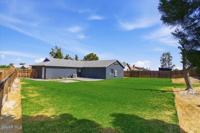 2313 Thistle Street, Rosamond, CA 93560