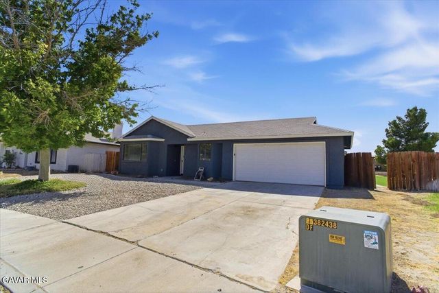 2313 Thistle Street, Rosamond, CA 93560