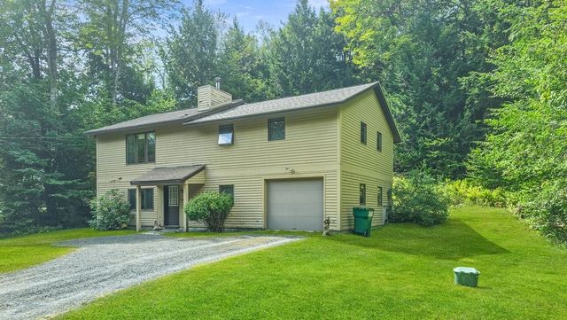 60 Fletcher Lane, Hartford, VT 05059