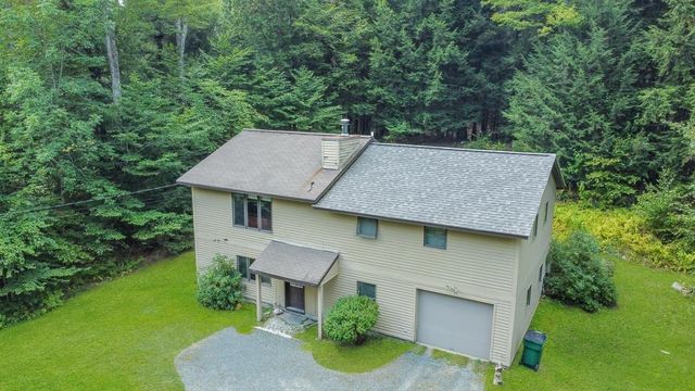 60 Fletcher Lane, Hartford, VT 05059