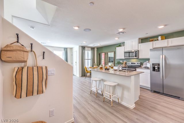 7368 Philip Cove Street, North Las Vegas, NV 89084