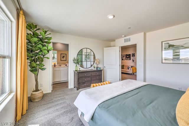 7368 Philip Cove Street, North Las Vegas, NV 89084
