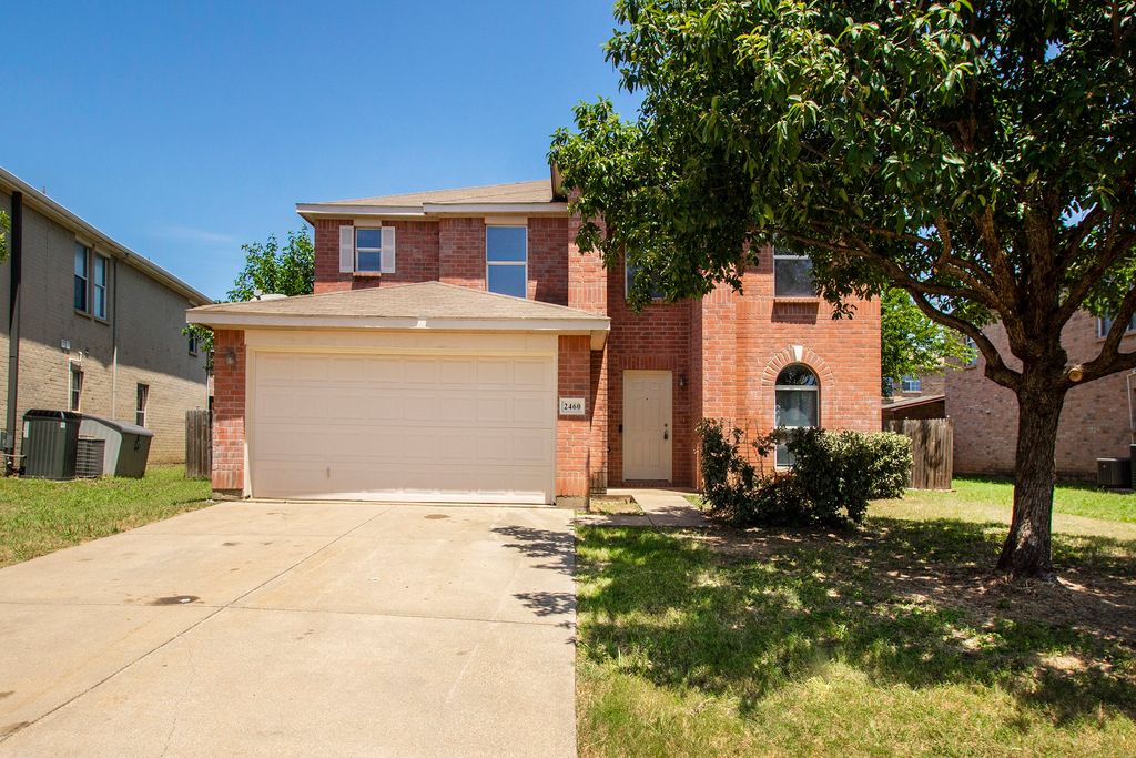 2460 Arroyo Springs Drive, Grand Prairie, TX 75052