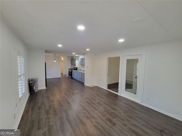 5820 Phillips Drive, Cumming, GA 30040