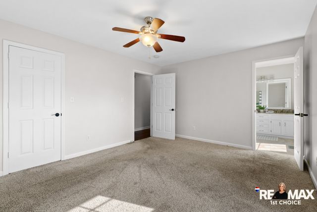 102 Pennsylvania Ave, White House, TN 37188