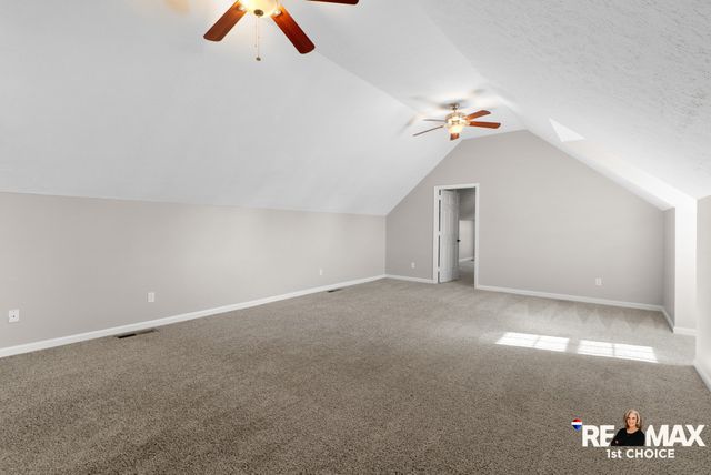 102 Pennsylvania Ave, White House, TN 37188