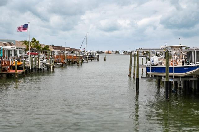 350 BOCA CIEGA POINT BLVD, St Petersburg, FL 33708
