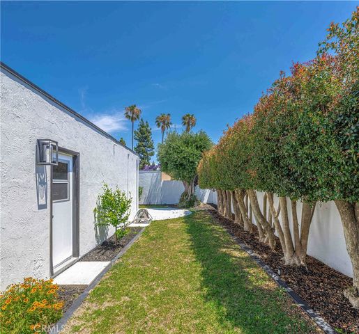 10220 El Monterey Avenue, Fountain Valley, CA 92708
