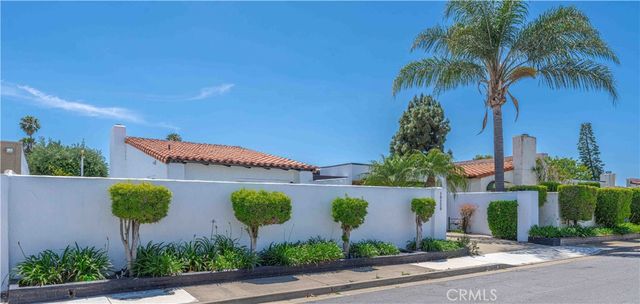 10220 El Monterey Avenue, Fountain Valley, CA 92708