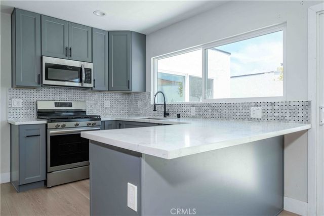 10220 El Monterey Avenue, Fountain Valley, CA 92708