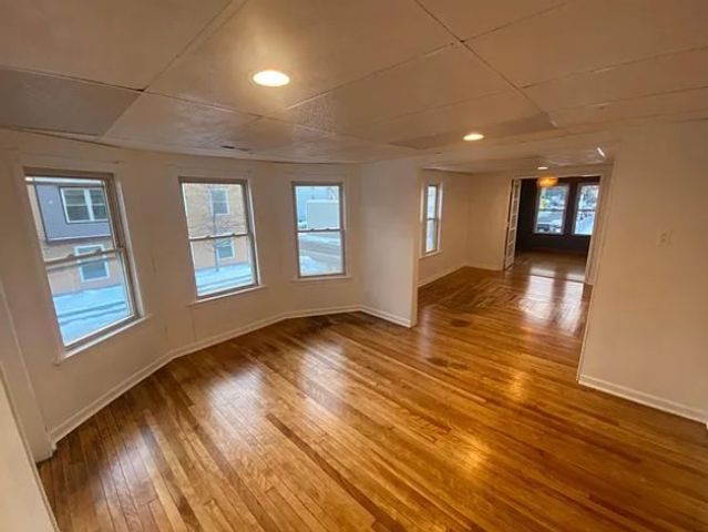 139 Grand, Worcester, MA 01603