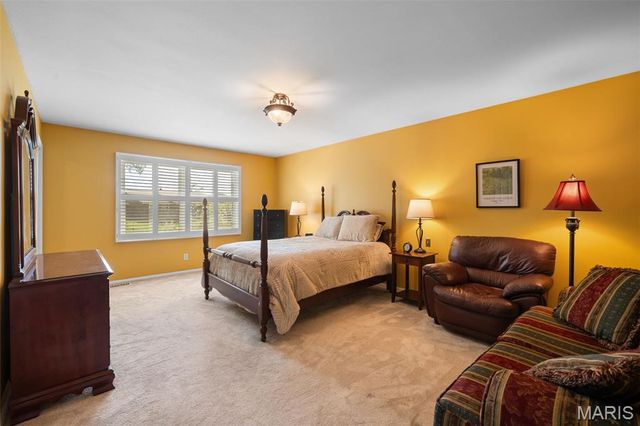 338 Branchport Drive, Chesterfield, MO 63017