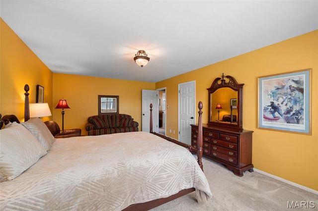 338 Branchport Drive, Chesterfield, MO 63017