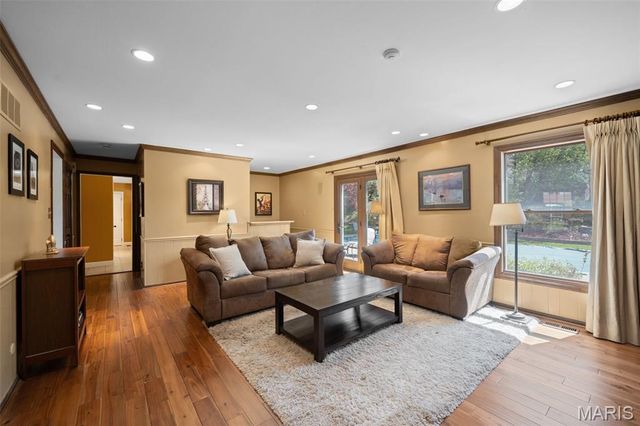 338 Branchport Drive, Chesterfield, MO 63017