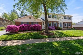 338 Branchport Drive, Chesterfield, MO 63017