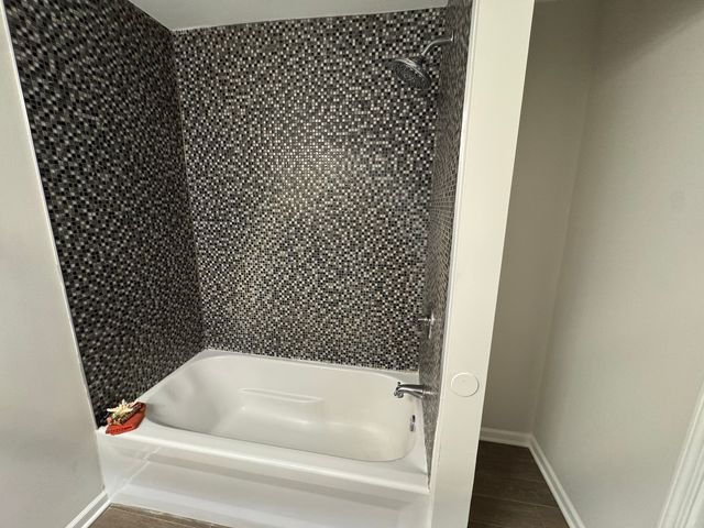 8891 67th Street, Hodgkins, IL 60525