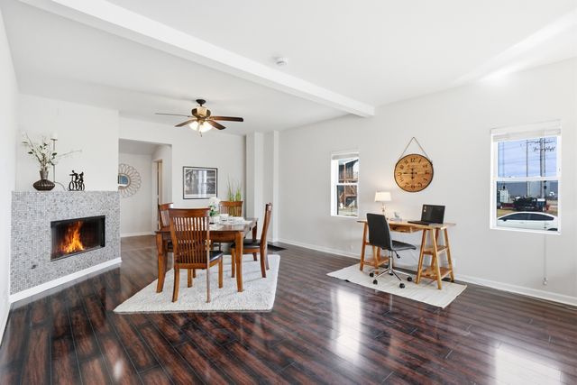 8891 67th Street, Hodgkins, IL 60525