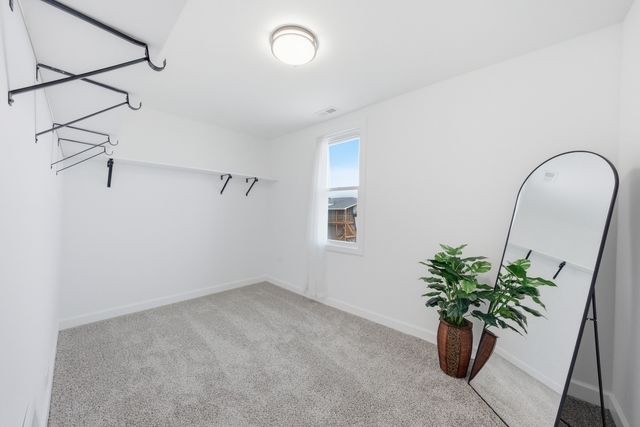 8891 67th Street, Hodgkins, IL 60525