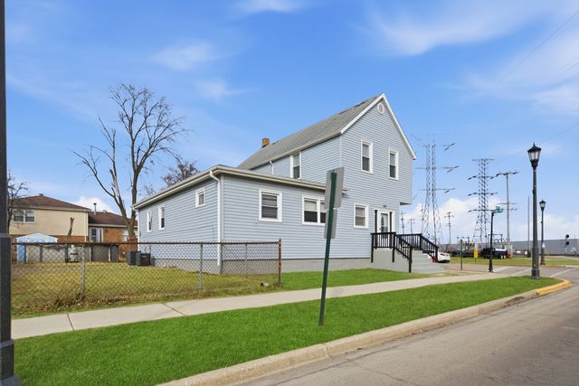 8891 67th Street, Hodgkins, IL 60525