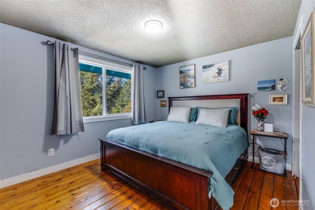 165 Spruce Loop SW, Ocean Shores, WA 98569