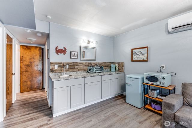 165 Spruce Loop SW, Ocean Shores, WA 98569