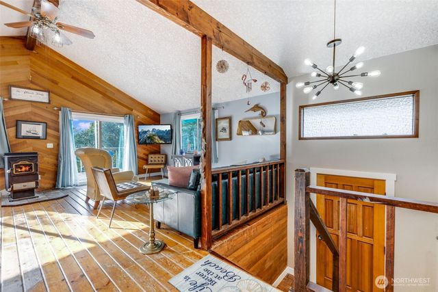 165 Spruce Loop SW, Ocean Shores, WA 98569