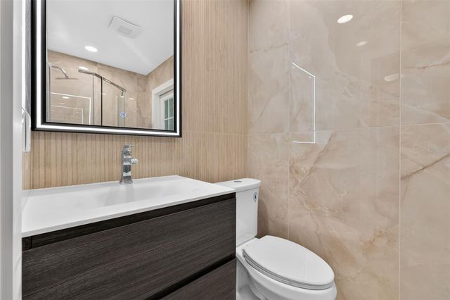 219 MIRAMAR BOULEVARD NE, St Petersburg, FL 33704