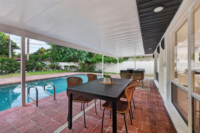 219 MIRAMAR BOULEVARD NE, St Petersburg, FL 33704