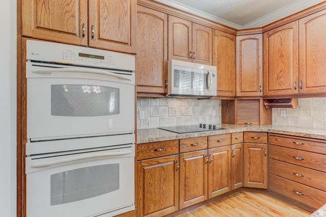 1210 ELK HOLLOW ROAD RD, North Salt Lake, UT 84054