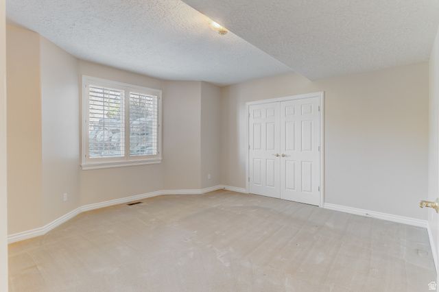 1210 ELK HOLLOW ROAD RD, North Salt Lake, UT 84054