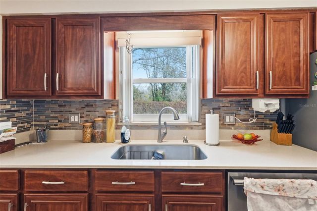 14403 BRENTWOOD DRIVE, Tampa, FL 33618