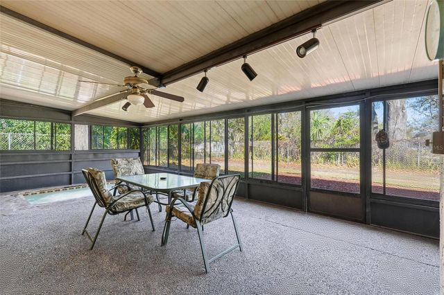 14403 BRENTWOOD DRIVE, Tampa, FL 33618